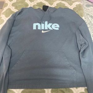 Women cropped Nike hoodie